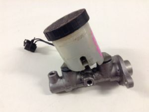 Mazda 121 DB1032 11/93-12/95 Brake Master Cylinder