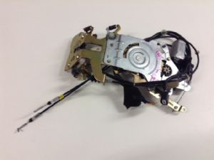 Mazda MPV LW 1999-2006 LR Door Lock Mechanism